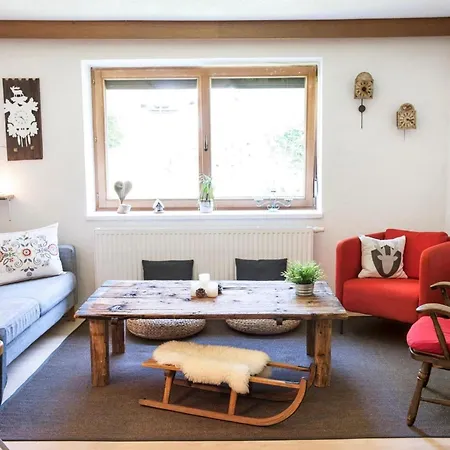 Ferienhaus Spacious House In With Terrace Fügen